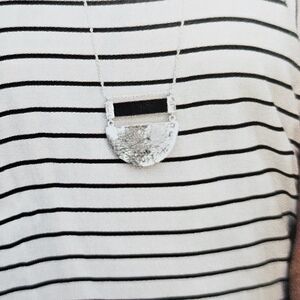 Silpada "modern contrast necklace"